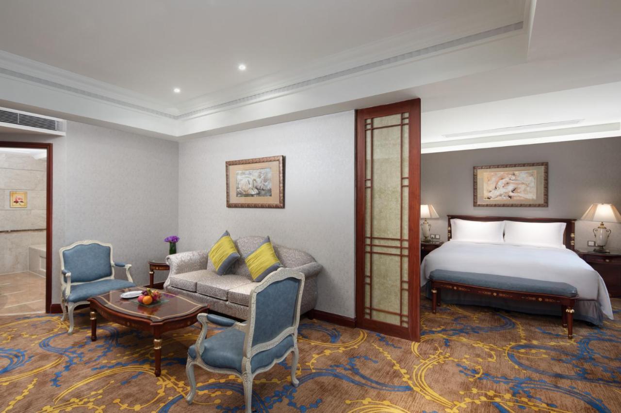 Khách sạn Crowne Plaza Nanjing Road By Ihg 5*