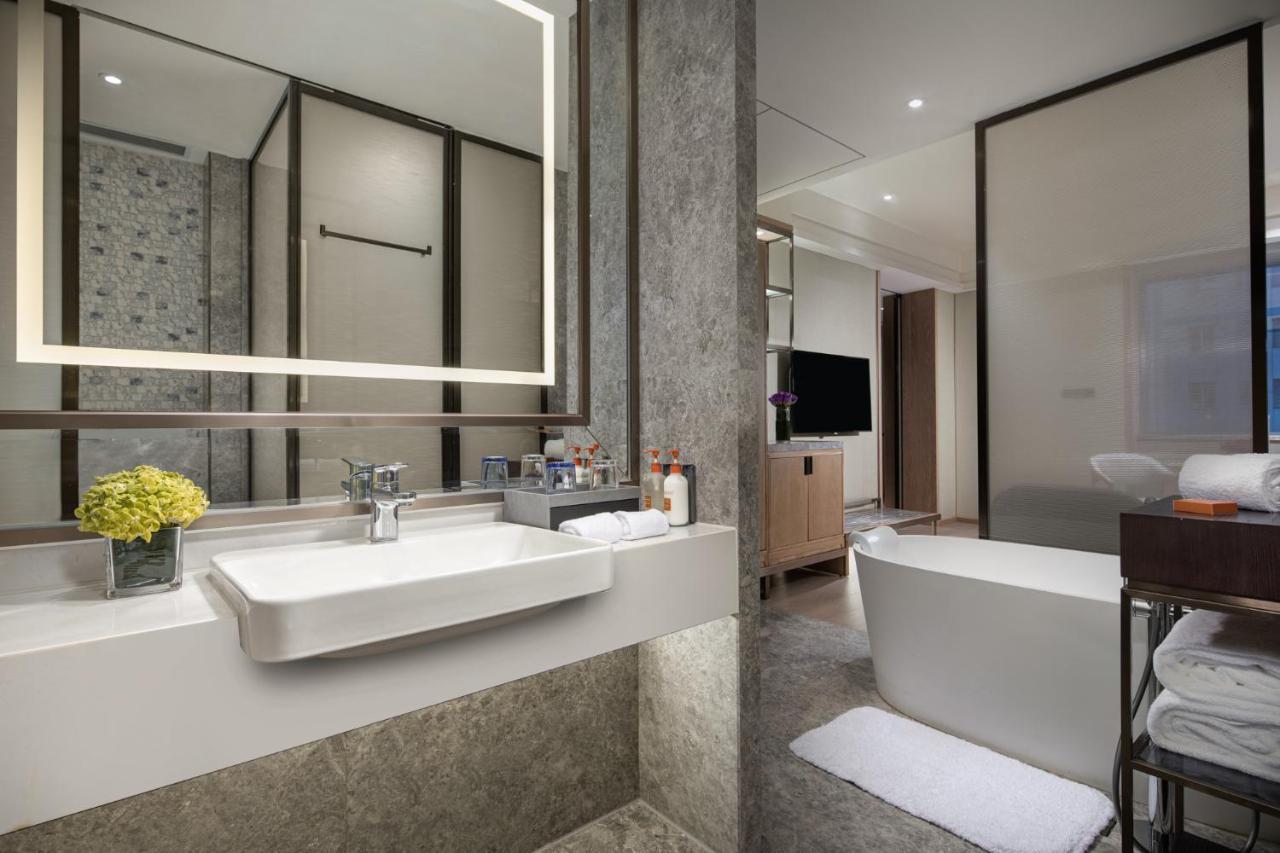 Crowne Plaza Nanjing Road By Ihg Khách sạn 5*